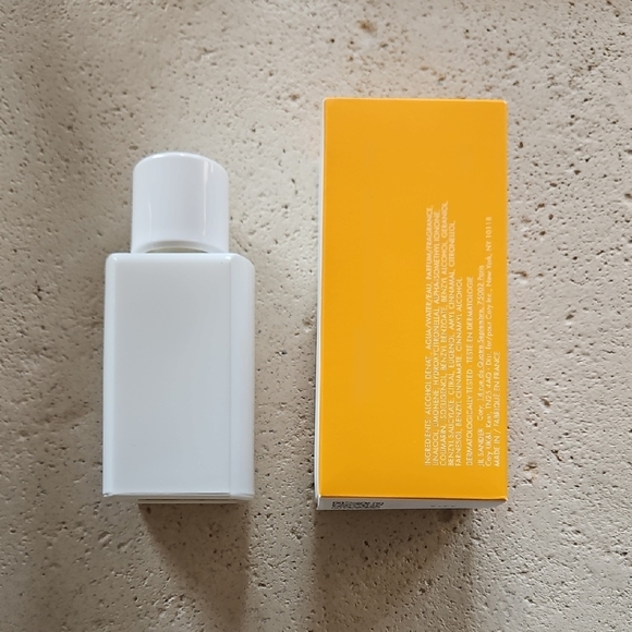 Jil Sander Sun Fragrance in White and Yellow - Picture 2 of 2